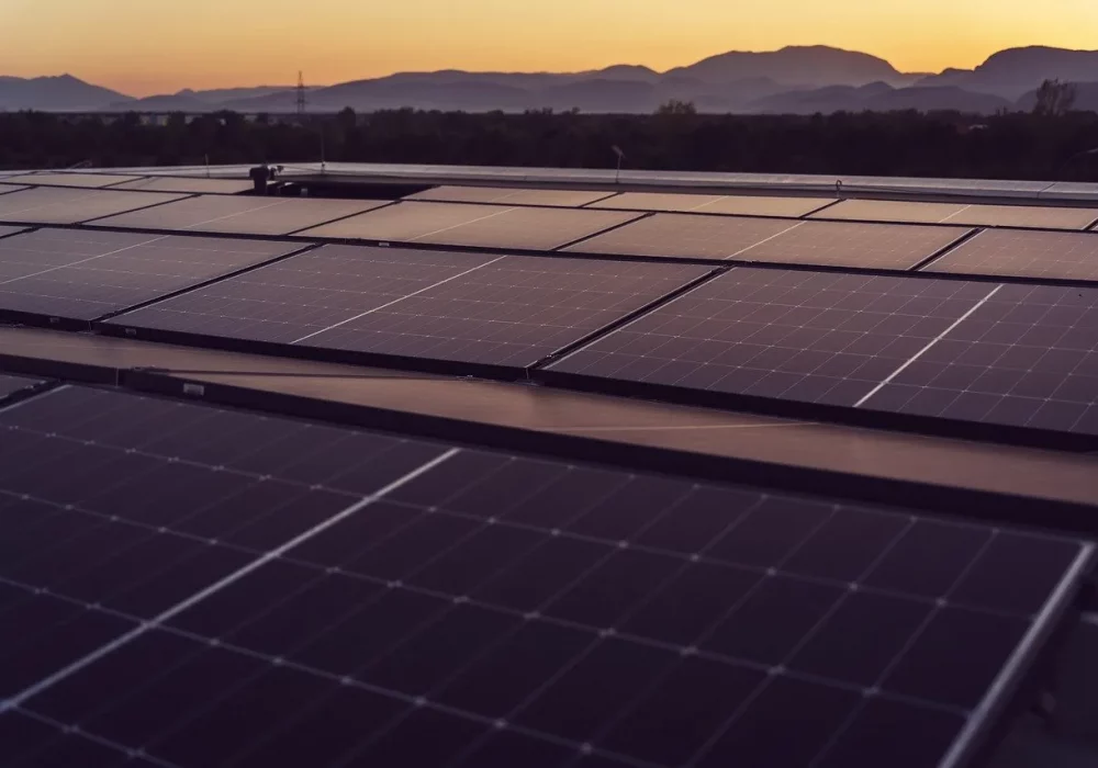 photovoltaik solar anbieter in köln düsseldorf bonn duisburg essen pes solar pv anbieter solar firma solaranlage kaufen
